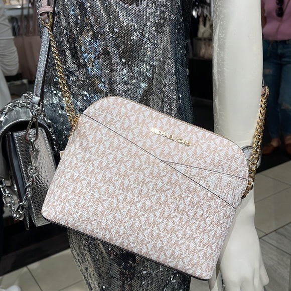 MICHAEL KORS Jet Set Medium Logo Dome Satchel Crossbody
Optic Whit/Rose Gold
NWT - Picture 1 of 16